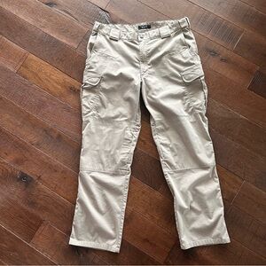 5.11 Tactical Mens Straight Fit Cargo Pants 38x32 Khaki Stryke Utility LEO